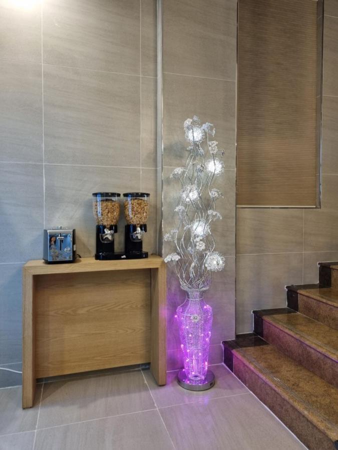 Hotel Laon Тхоньен Екстериор снимка