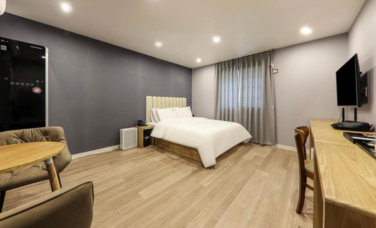 Hotel Laon Тхоньен Екстериор снимка